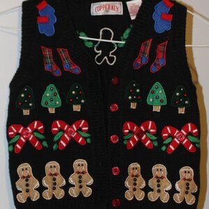 Beautiful Vintage Appliqued w/buttons & beads Sweater Vest (Like New/3T)